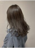 ローレイヤー×アッシュベージュ
