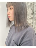 切りっぱなしグレージュ