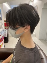 前下がりメンズショート