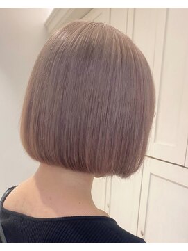 ベレーザ 渋谷(BELEZA) 5170シルキーベージュタンバルモリボブ艶髪ハイトーンカラー