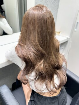 エリーツ 表参道(elyts) ミルクティーベージュシールエクステ、韓国ヘア、表参道