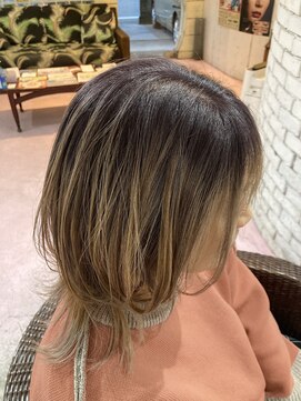 ティキ ヘアーワークス(TiKi Hair Works) 【TiKi】ダブルカラーハイトーンベージュ