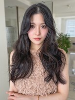 グローブス オモハラ(THE GLOBES OMOHARA)&nbsp;レイヤーカット　ロングかきあげ前髪　黒髪透明感　小顔