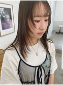 オリーブベージュ　レイヤーカット