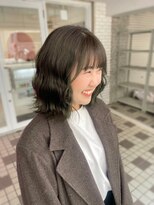 エラ(Ella)&nbsp;【front】ボブ×オリーブカラー
