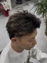 メンズカット リア(Men’s cut riah)&nbsp;ツイストスパイラルパーマツイストパーマメンズパーマ刈り上げ