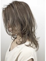 アヴァンス 光明池店(AVANCE.)&nbsp;レイヤーカット×ハイライト×ベージュ