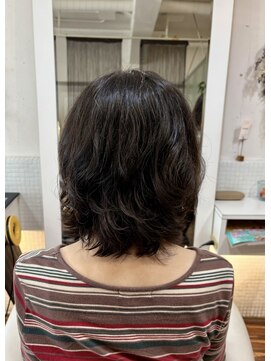 ティティーサッポロ(tity sapporo) パーマ風クセ毛×レイヤーカット