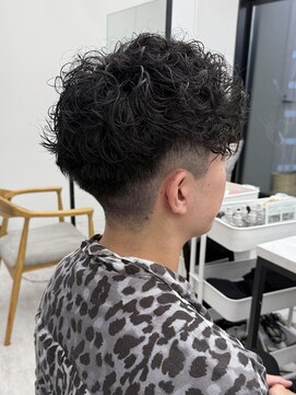 ビューナゴヤ 名駅(VIEW NAGOYA) メンズ/ハイライト/波巻きパーマ/サーフカール/メンズパーマ