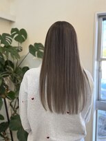 ギャラクシー ヘアードレッサーズ(galaxy hairdressers)&nbsp;ホワイトグレーカラー