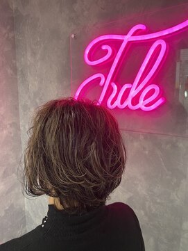 トゥーレアクア(Tule AQUA) 白髪ぼかしハイライト