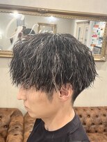 リノ カルバリ(Lino Calbari)&nbsp;【縦落ちパーマ×ホワイトメッシュ】