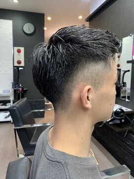 ヘアーサロン リーベ 東久留米店(Hair Salon Liebe) フェードアップバングスタイル