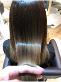 艶色×髪質改善で作るストレートヘア＊