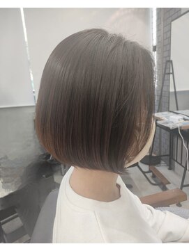 イキプラスディードットログ 大和八木駅前店(ikii+D.Log) ショートボブ　小顔カット　ミニボブ　奈良　橿原　大和八木