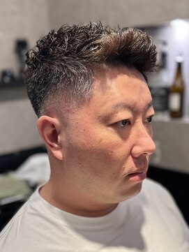 ブロートーキョー 有楽町店(Bro Tokyo) フェザーアップ