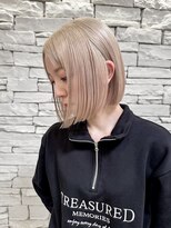 アンドファインヘアービューティー(AND FINE hair beauty)&nbsp;ホワイトブロンドカラー