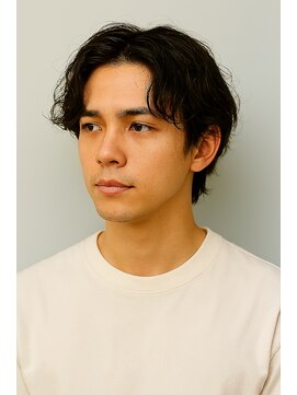 クラーロ ミズノ(Claro MIZUNO) 【裾野メンズ】大人の余裕を纏う、センターパート×色気パーマ