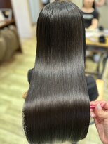 ニクスフリー(nix free)&nbsp;ツヤ髪ストレート夏のダメージケア美髪