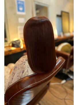 スローネ(THRONE) 髪質改善酸性ストレートで艶髪／20代30代40代／新宿