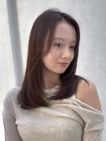 バレット 福岡天神(VALETTE)&nbsp;ラフで上品な印象引き出すミディアムレイヤースタイル