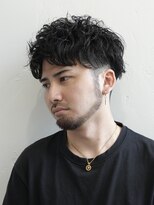 ログ(LOG)&nbsp;メンズショート 無造作パーマ 大人 ビジネス 高松