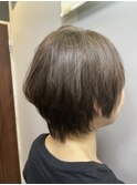 「明るめ白髪染め×ブラウンベージュショート」