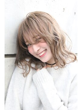 ヘアーアトリエ ラフェル(hair atelier Rafel) ハイトーン柔らかミディ