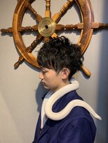 バーバー スタジオ ラフテル(Barber Studio RAFTEL)&nbsp;蛇使いの名のもとに