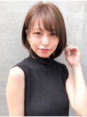クールショート前下がりピンクベージュ大人可愛いモテ髪