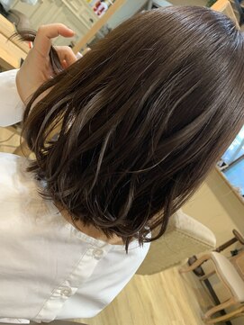 ミリュウ(Milieu) 暗めミクティーグレージュ♪