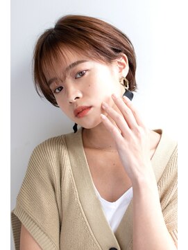 クシュ 所沢西口プロぺ通り(kusyu... ) ハイトーンカラーボブウルフココアベージュ黒髪グレージュカラー