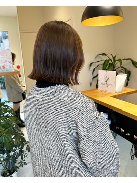 ビアノバ(via nova) ぱつっとボブ