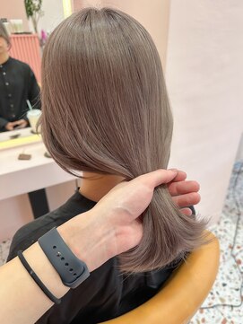 ボタン シブヤ(VOTAN SHIBUYA) 韓国ヘア/ミルクティーベージュ/透け感カラー/ブリーチ2回