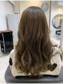 ナチュラルグレージュ