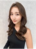 簡単スタイリングヘアセンターパートゆるふわロングハイレイヤー
