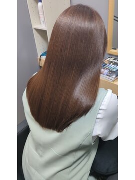 スリーク バイ ロイ 円町本店(sleek by roy) ガラッと印象を変える髪質改善ストレート