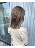 アッシュベージュ