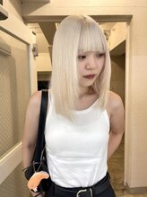 イェッカ パビル(YECCA pabil)