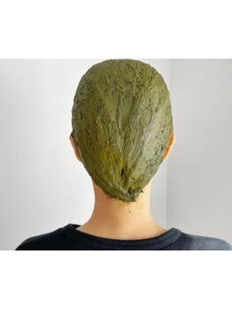 カラーによる髪や頭皮が繊細な方もカラーを諦めず楽しめる♪ダメージを最小限に抑え、艶感もUP。