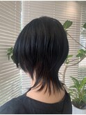大人可愛い小顔前下がりボブウルフ
