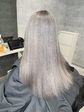 アミ(Ammi) ◆ダブルカラー/レイヤー/イルミナカラー/髪質改善/縮毛矯正