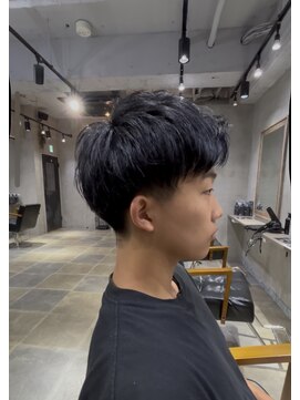 シャビ 津田沼(Shabbi) アップバングショート