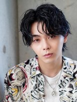 ライラ(Lyla)&nbsp;センターパートウルフツイストスパイラル