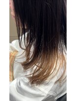 アーカイブ(archive)&nbsp;レイヤーカットの毛先を裾カラー/エンドカラー archive垂水