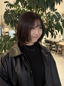 カイラ(KAILA) 重く見えない小顔ボブ