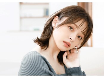 タヤ 東急百貨店吉祥寺店(TAYA)の写真/落ち着きのある空間や上質なおもてなしでお客様を包み込むことで、お客様の美しさに寄り添い続けます。