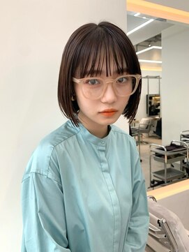 トイロ 横浜(Toiro) 切りぱなしボブ前下がりボブタッセルカット