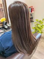 イエロー(Yellow)&nbsp;ナチュラルなのに透き通るツヤ感◎