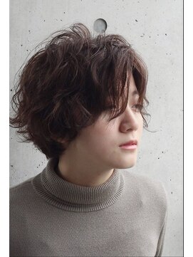 Yasu 軽めショートボブのくせ毛風パーマ L ディフィー 梅田 Defi のヘアカタログ ホットペッパービューティー